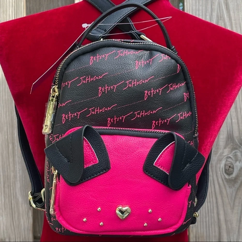 Betsey Johnson cute kitch dog mini backpack